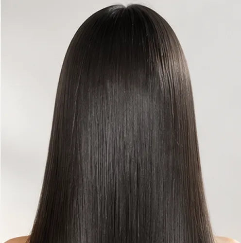 100%* hair strength retained with 2.7x* natural shine vs fixed heat drying.